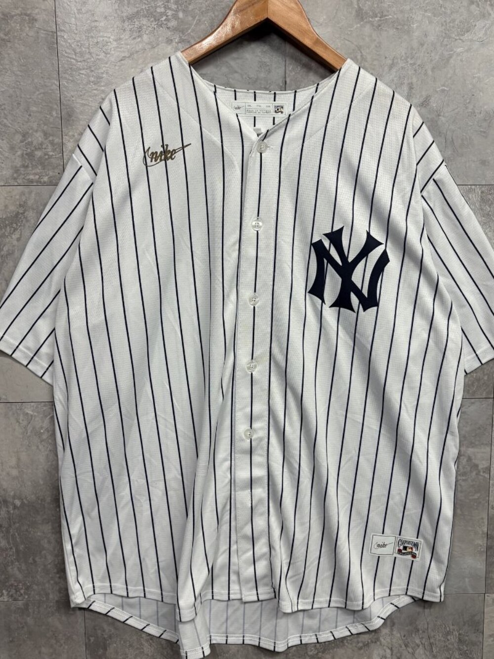 Nike Cooperstown New York Yankees Baseball Jersey Men's 2XL White Pinstripe MLB
